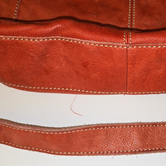 Fossil Leather Burnt Orange Crossbody Shoulder Bag - Picture 9 of 12